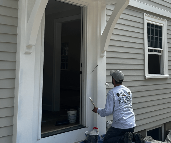 Exterior house painters